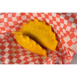 La Mulata Colombian Street Food - 1 Beef and 1 Chicken Empanada in crispy Cornmeal shell