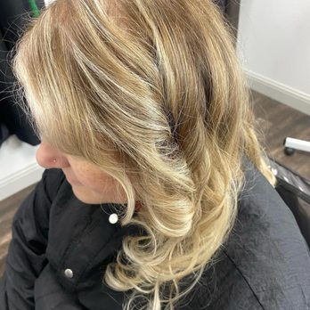 Lenore Espinosa - Blow Dry/Out Services Near Me - Rockwall, Texas Lenore Espinosa - Blow Dry/Out Services Near Me - Rockwall, Texas