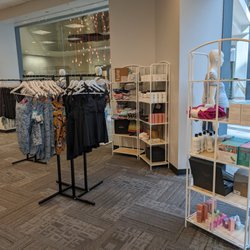 Delilah's Maternity - Maternity and Nursing swimsuits and supplies