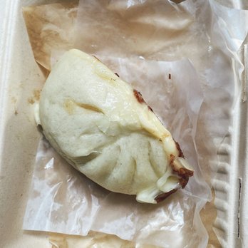 Nikuman-Ya - Melty Cheese Pork Bao - Japanese Near Me - Gardena, California Nikuman-Ya - Melty Cheese Pork Bao - Japanese Near Me - Gardena, California