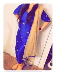 Ruhana Boutique - Custom stitch