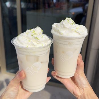 HeyTea TeaBar - Lemon punch king jasmine milk tea - Coffee & Tea Near Me - New York, New York HeyTea TeaBar - Lemon punch king jasmine milk tea - Coffee & Tea Near Me - New York, New York
