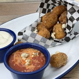 Mozz Nuggets Mozz Nuggets
