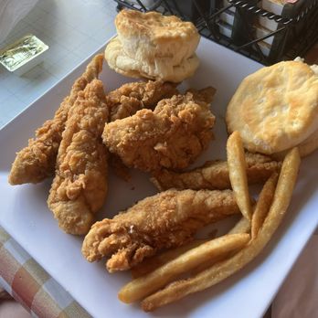 Chicken Coop Country Diner - Giant tenders - Breakfast & Brunch Near Me - Corolla, North Carolina