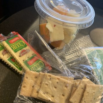 Alaska Lounge - C Concourse - Vegetarian! Cheese and crackers! They also had cold veggies - Airport Lounges Near Me - Seattle, Washington