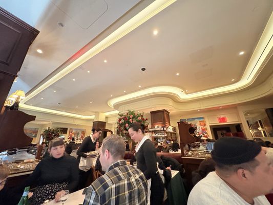 Le Relais de Venise L'Entrecôte by null