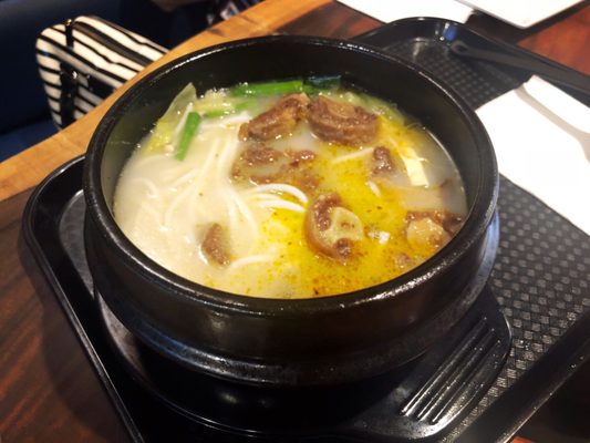 Daguan Noodle by null
