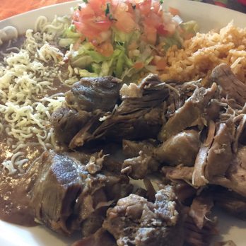 Las 3 Maria's Restaurant - The Carnitas is sooooooo goood! - Mexican Near Me - Antioch, California