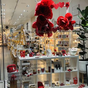 Artisan Avenue - Gift Shops Near Me - Vancouver, British Columbia Artisan Avenue - Gift Shops Near Me - Vancouver, British Columbia