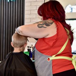 R&R Head Labs also provides kid's haircuts.
