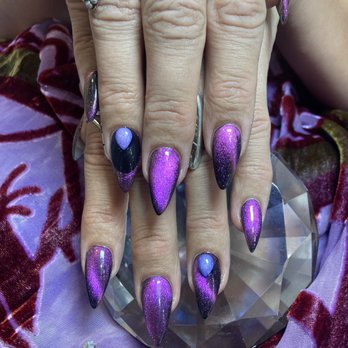 Forever Nails & Spa - Cat eye gel - Nail Salons Near Me - Costa Mesa, California