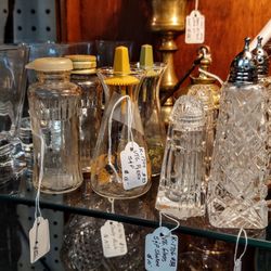 Ole Cracker House Antiques