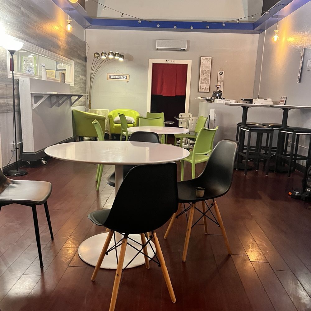 Chill Spot Rendezvous - Ice Cream & Frozen Yogurt Near Me - San Mateo, California