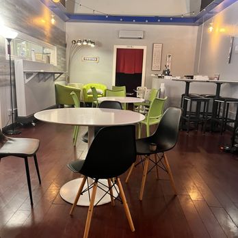 Chill Spot Rendezvous - Ice Cream & Frozen Yogurt Near Me - San Mateo, California Chill Spot Rendezvous - Ice Cream & Frozen Yogurt Near Me - San Mateo, California