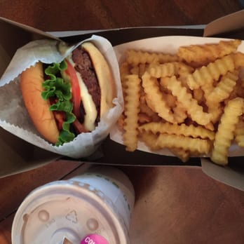 Shake Shack Winter Park - Died and went to heaven!! - Burgers Near Me - Winter Park, Florida