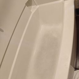 Tub was so dirty I couldn't stand in it, ew