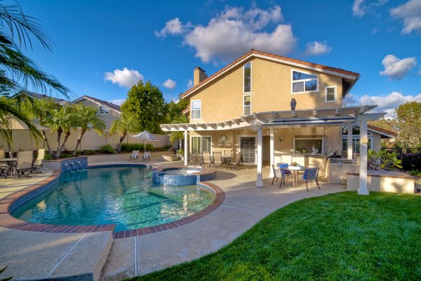 Exterior Painting Projects - Sunlight, rain and other harsh weather conditions wear down the exterior paint of your San Diego home over the years. Make your home look just like new again with a fresh coat of paint! We can handle a variety of surfaces and rejuvenate a home with great detail. We enjoy executing our craft with great care and meeting customer satisfaction.

Our Don’t Blink Painting team is professional, courteous, and knowledgeable with over a decade of experience painting high-end homes for our San Diego area clientele. Working alongside you, we know that your vision will be achieved for your home and your expectations will not only be met, but exceeded!

Our exterior painting services include:
* Exterior House Painting
* Deck Refinishing
* Stucco Patching
* Fence Painting
* Pressure Washing
* Garage Door Painting
* Weatherproofing
* Brick Painting
* Metal Painting
* Concrete Sealing
* Window & Door Painting
* Wood Painting & Refinishing
* And Much More!

For more information about our exterior painting services, please do not hesitate to contact us directly!