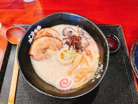 Sakuratani Ramen & Izakaya by null