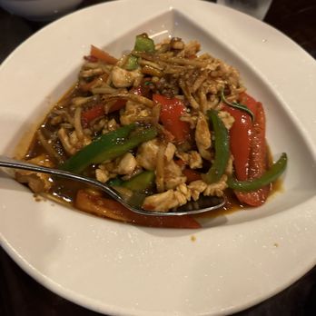 Panya Thai Restaurant - Basil Chicken - Thai Near Me - North Miami Beach, Florida Panya Thai Restaurant - Basil Chicken - Thai Near Me - North Miami Beach, Florida
