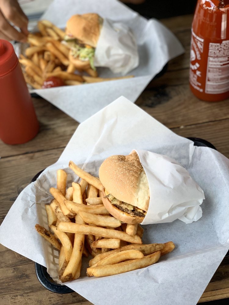 KILLER BURGER 195 Photos & 264 Reviews 2130 NE Allie Way, Hillsboro