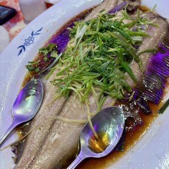 Evergreen Restaurant - Steamed flounder - Cantonese Near Me - Chicago, Illinois