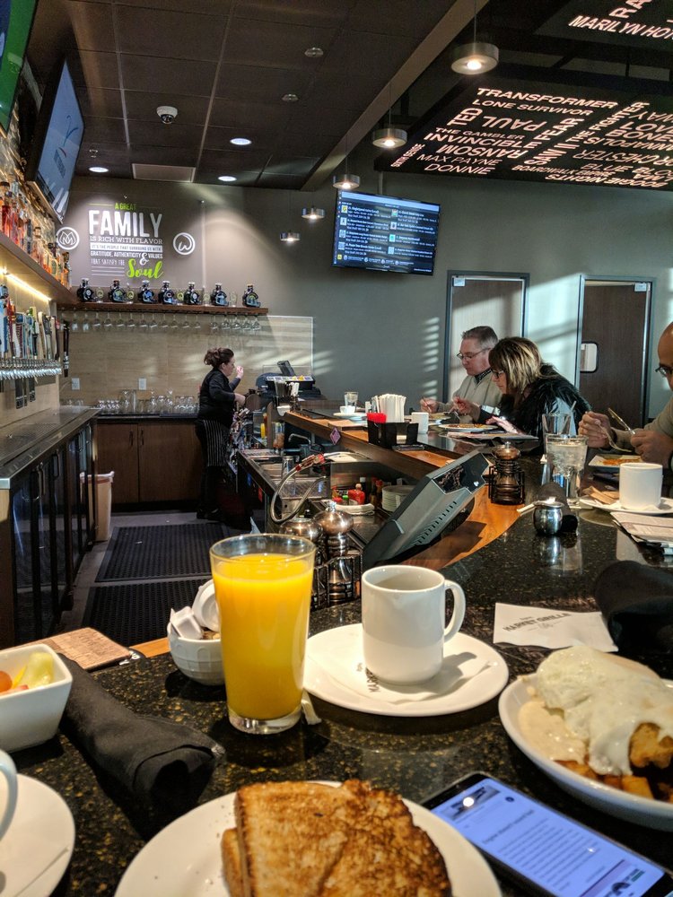 HYVEE FAST & FRESH Updated August 2024 23 Photos & 29 Reviews