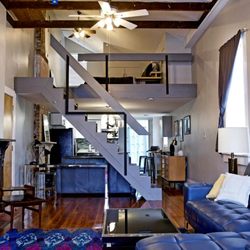 StarBike Nola Guest Quarters - Open modern loft space in the Uptown Crash Pad.