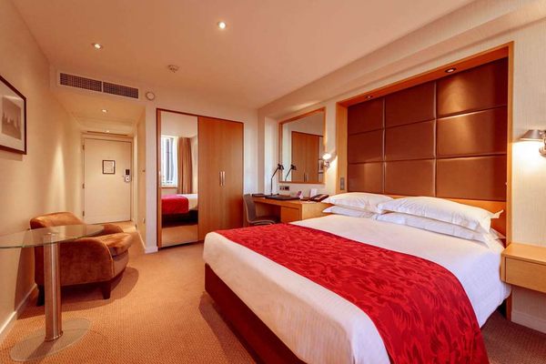 Royal Garden Hotel by null