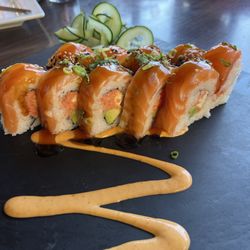 Seki Japanese Baja Cuisine - Special Salmon Roll