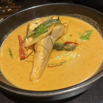 Khao San 58 - Curry mit Lachs - Thai Near Me - Munich, BY