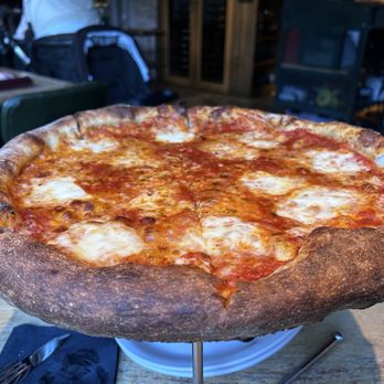 Robert's Pizza and Dough - The LIA Pizza - Pizza Near Me - Chicago, Illinois