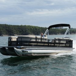 Tahoe Party Cruises - Bentley 243 Tritoon