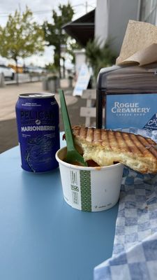 Rogue Creamery by null