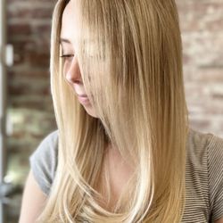 Summer blonde and fresh face framing layers by @stylistrobinwilliams