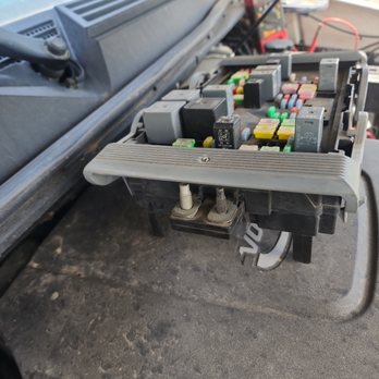 Stewie's Garage - Tracing an electrical drain on the battery. - Auto Repair Near Me - Mandan, North Dakota Stewie's Garage - Tracing an electrical drain on the battery. - Auto Repair Near Me - Mandan, North Dakota