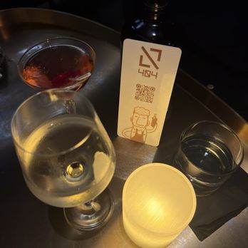 Bar 404 - Cocktail Bars Near Me - Toronto, Ontario