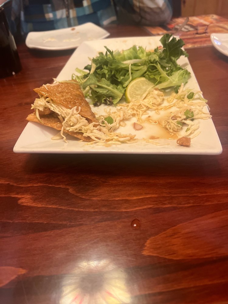 TIPPY CANOES PUB & GRUB 36 Photos & 67 Reviews 1020 Cascade St