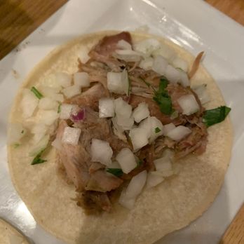 Gonza Tacos Y Tequila - carnitas taco - Mexican Near Me - Cary, North Carolina