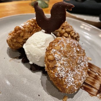 Yardbird - Delicious fried Oreo $12 Ima cool with it - Southern Near Me - Los Angeles, California Yardbird - Delicious fried Oreo $12 Ima cool with it - Southern Near Me - Los Angeles, California
