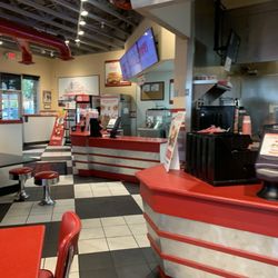 Freddy's Frozen Custard & Steakburgers - Ordering counter