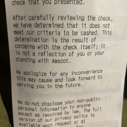 Amscot - 1hr wait for this I got injured in my accident they treat me like delinquent