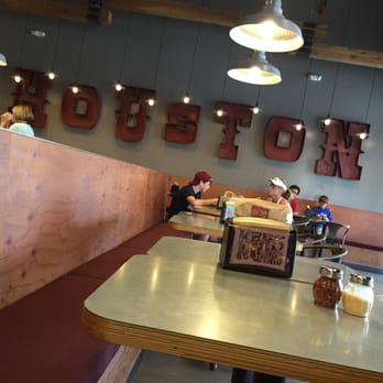 MOD Pizza - Houston - Pizza Near Me - Houston, Texas