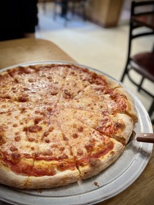 Fiori's Pizzaria by null
