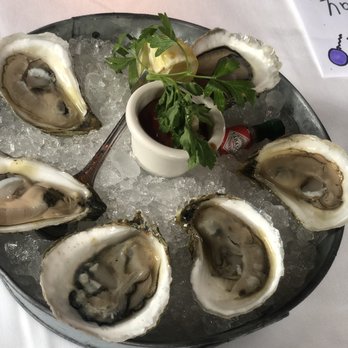 Chart House - Seafood Near Me - Boston, Massachusetts