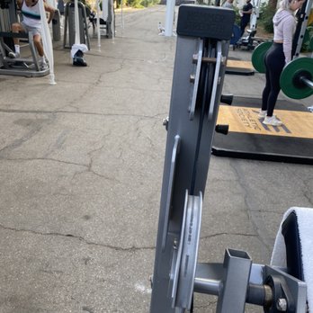 Fast Fit - Work space - Trainers Near Me Fast Fit - Work space - Trainers Near Me