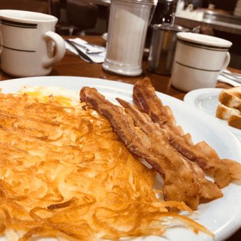 Armon's Restaurant - Breakfast & Brunch Near Me - Los Angeles, California Armon's Restaurant - Breakfast & Brunch Near Me - Los Angeles, California