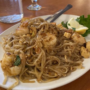 Sawasdee Thai Restaurant - Pad Thai - Thai Near Me - Vancouver, British Columbia Sawasdee Thai Restaurant - Pad Thai - Thai Near Me - Vancouver, British Columbia