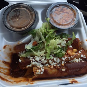 Taco Palenque San Bernardo - Enchiladas rojas - Mexican Near Me - Laredo, Texas Taco Palenque San Bernardo - Enchiladas rojas - Mexican Near Me - Laredo, Texas