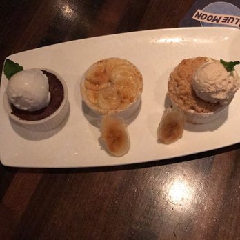 Yard House - Featured - Mini Trio Sampler - Bars Near Me - Dedham, Massachusetts Yard House - Featured - Mini Trio Sampler - Bars Near Me - Dedham, Massachusetts