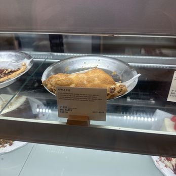 Sweet Lady Jane - Studio City - Apple Pie Slice - Custom Cakes Near Me - Studio City, California